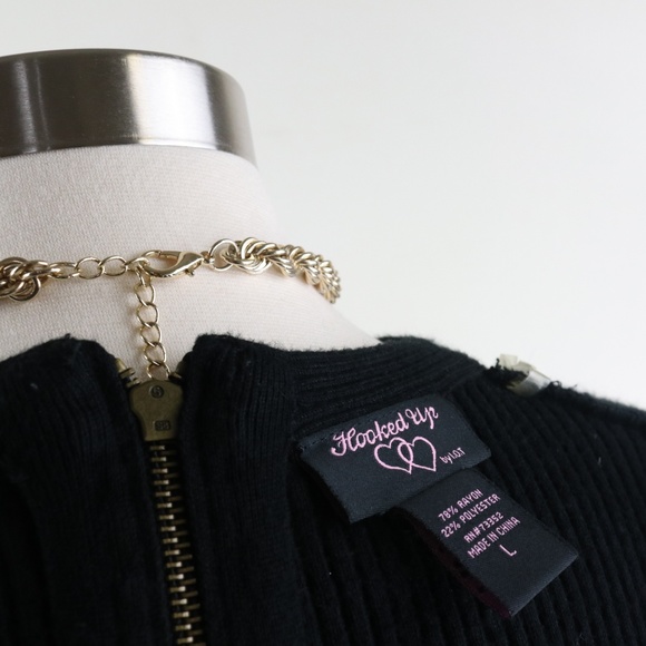 Hooked Up Black Stretch Crop Top - Picture 6 of 7